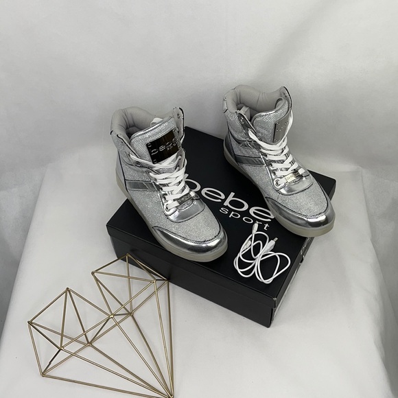 Bebe Sport Silver Sparkle Texture Light Up High Top - Picture 4 of 9